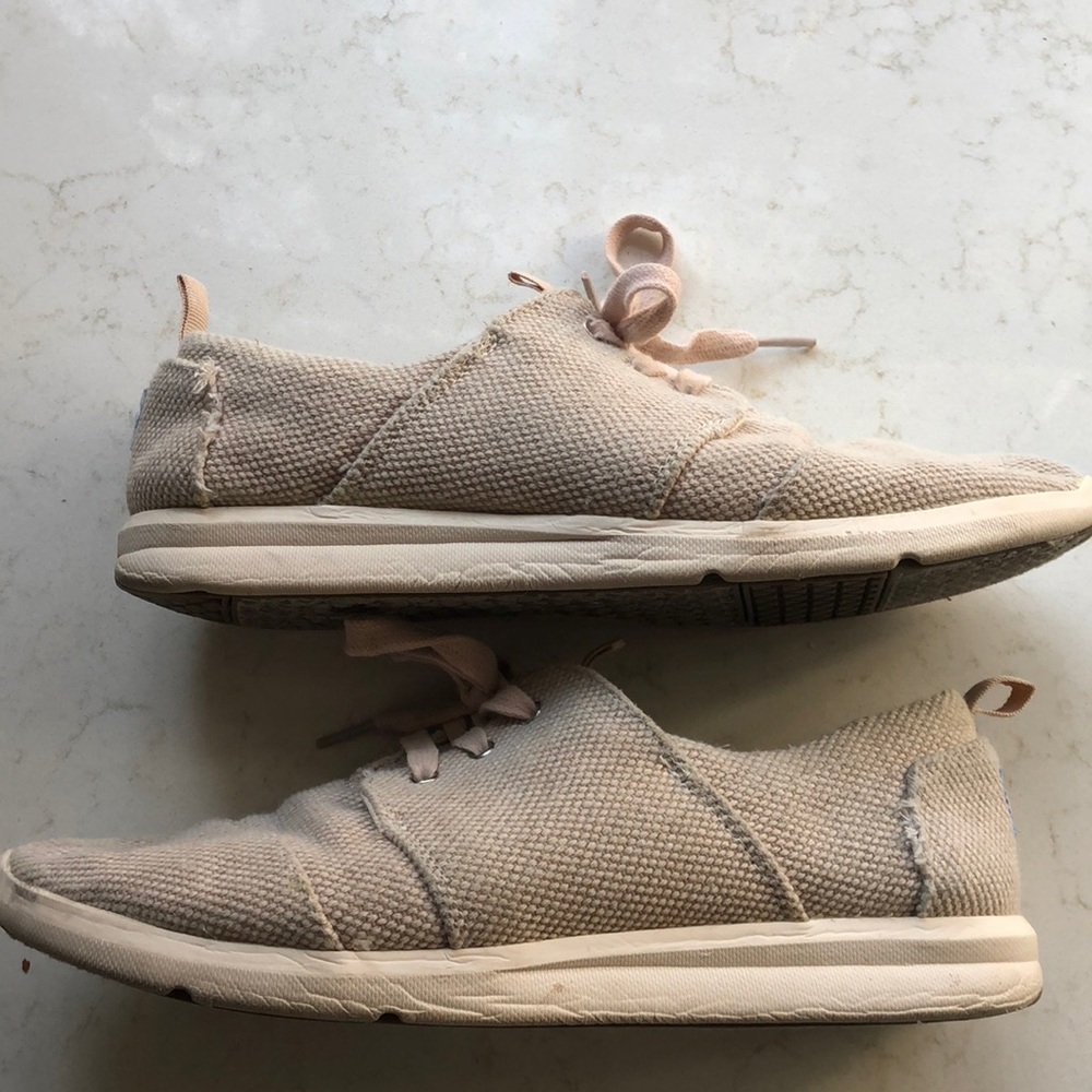 Toms Delray sneakers
